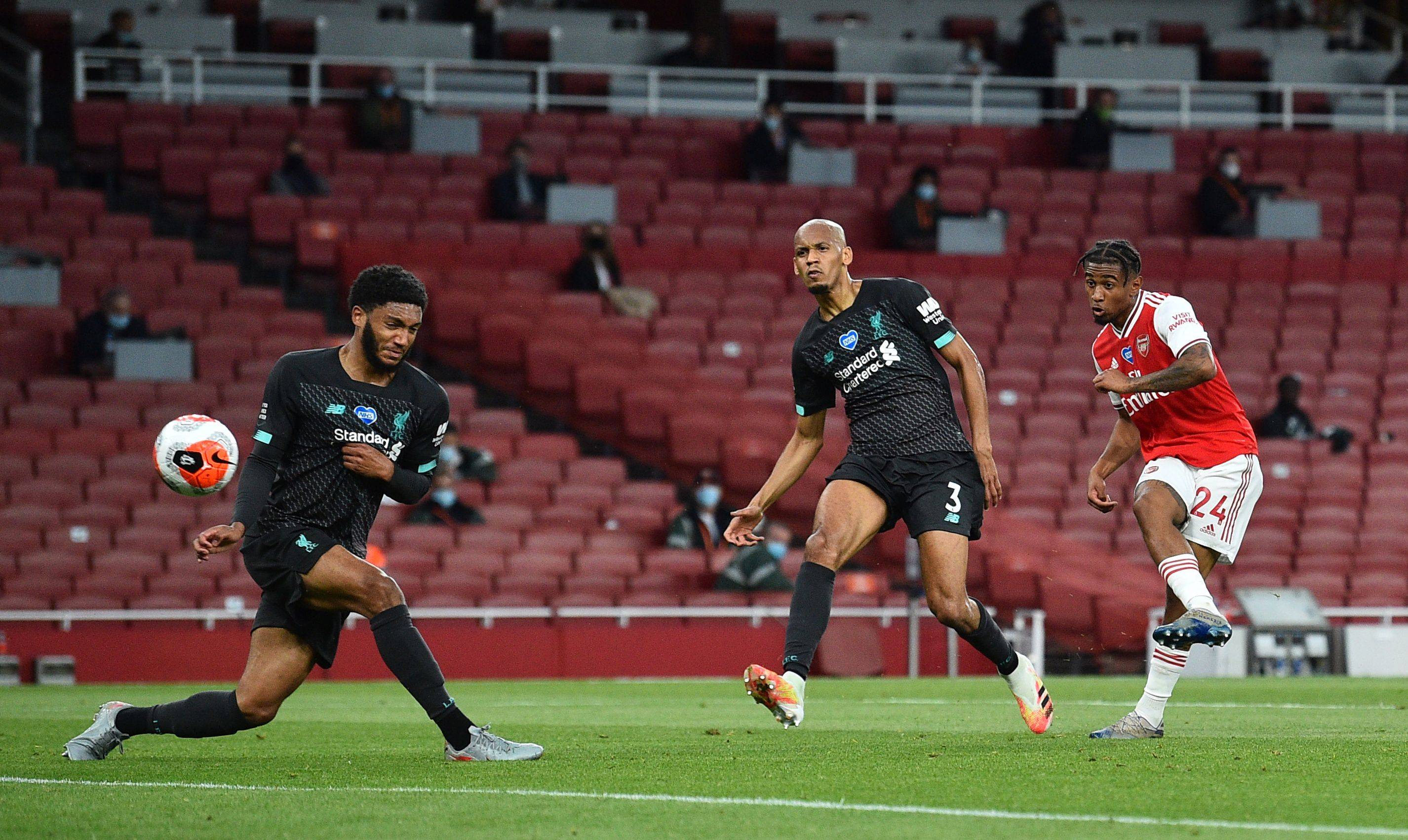 背景高度契 背景高度契